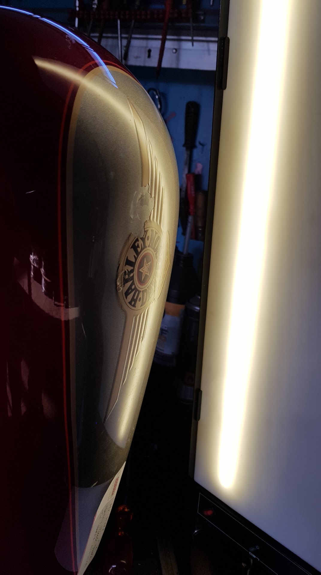 Motorrad Tank nachher